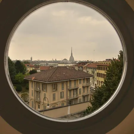 Attico Panoramico D'autore Con Torre Vista Su Monumenti Iconici 公寓 都灵