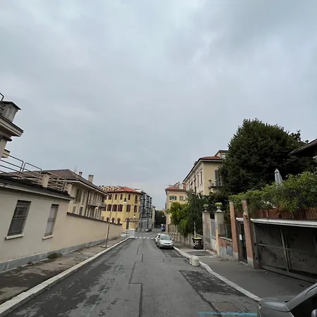 Attico Panoramico D'autore Con Torre Vista Su Monumenti Iconici 公寓 都灵
