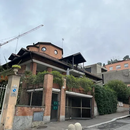 Attico Panoramico D'autore Con Torre Vista Su Monumenti Iconici 公寓 都灵