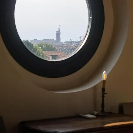 公寓 Attico Panoramico D'autore Con Torre Vista Su Monumenti Iconici *